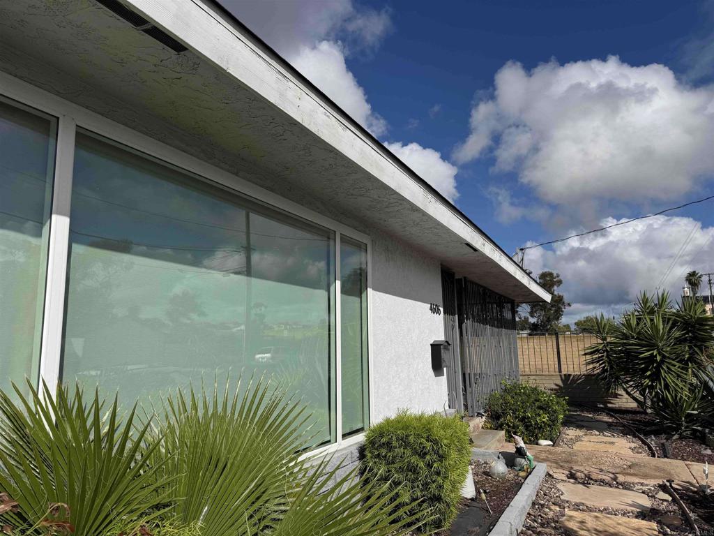 4606 Ocean View Boulevard