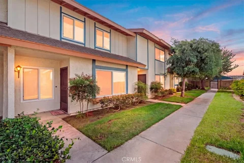 5950 Imperial Highway Unit 48, South Gate, CA 90280 - MLS#: CV26208976