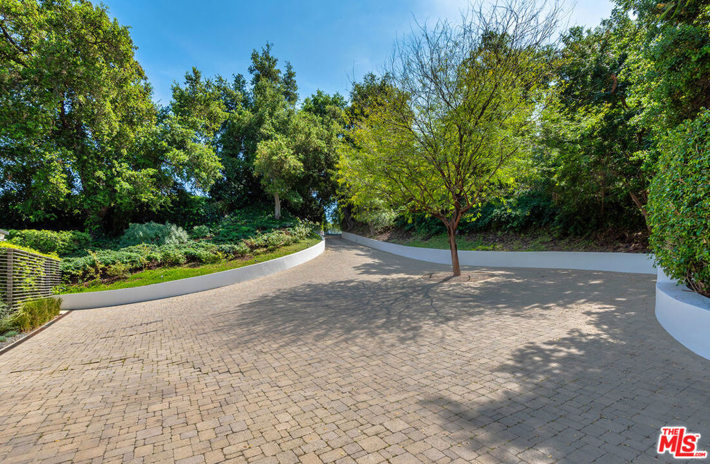 15941 Skytop Road
