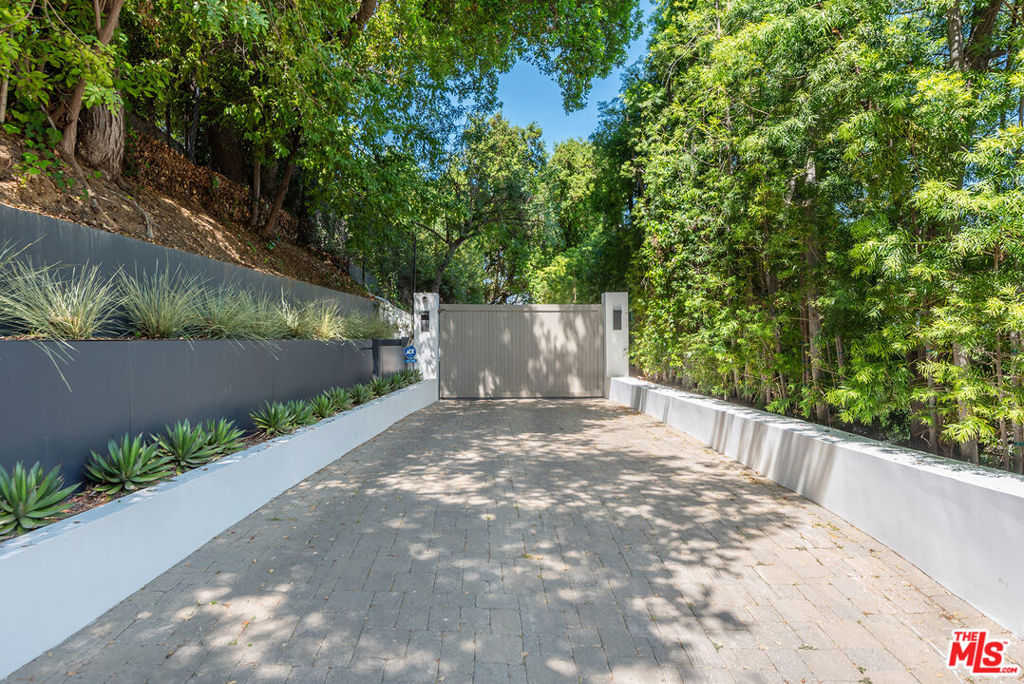 15941 Skytop Road
