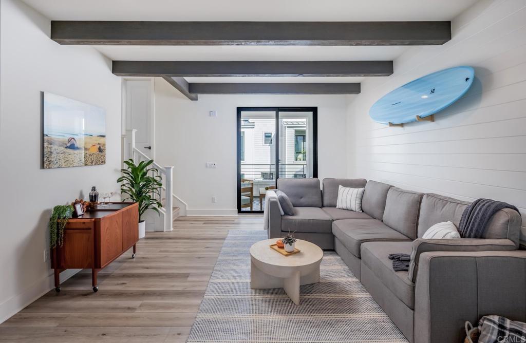 1403 Anacona Place 103