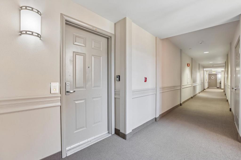 130 E San Fernando Street 508