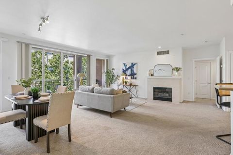 Photo of 130 E San Fernando Street #508, San Jose, CA 95112 (MLS # ML82046652)