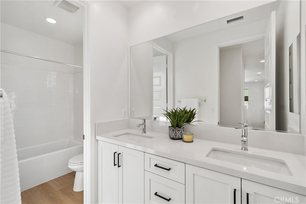 Bloom - Residential Lease