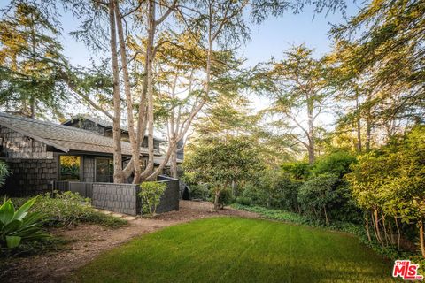 Tiny photo for 803 Cima Linda Lane, Santa Barbara, CA 93108 (MLS # 26641931)