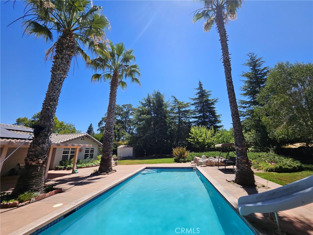 The Lakes - Residential