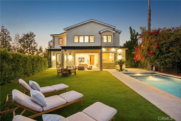 17354 TOQUET DR, ENCINO, CA 91316 - Image be166affa7599cd8bc9bbb7e32e9e7f7/179688240
