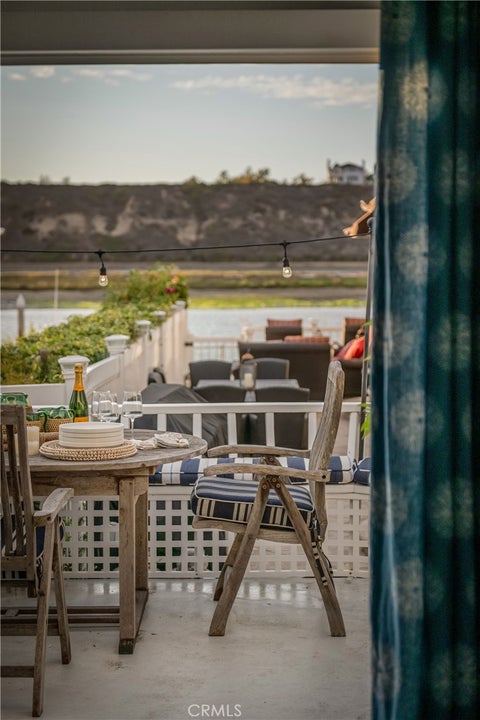 Photo of 11 Saratoga, Newport Beach, CA 92660 (MLS # OC25248190)