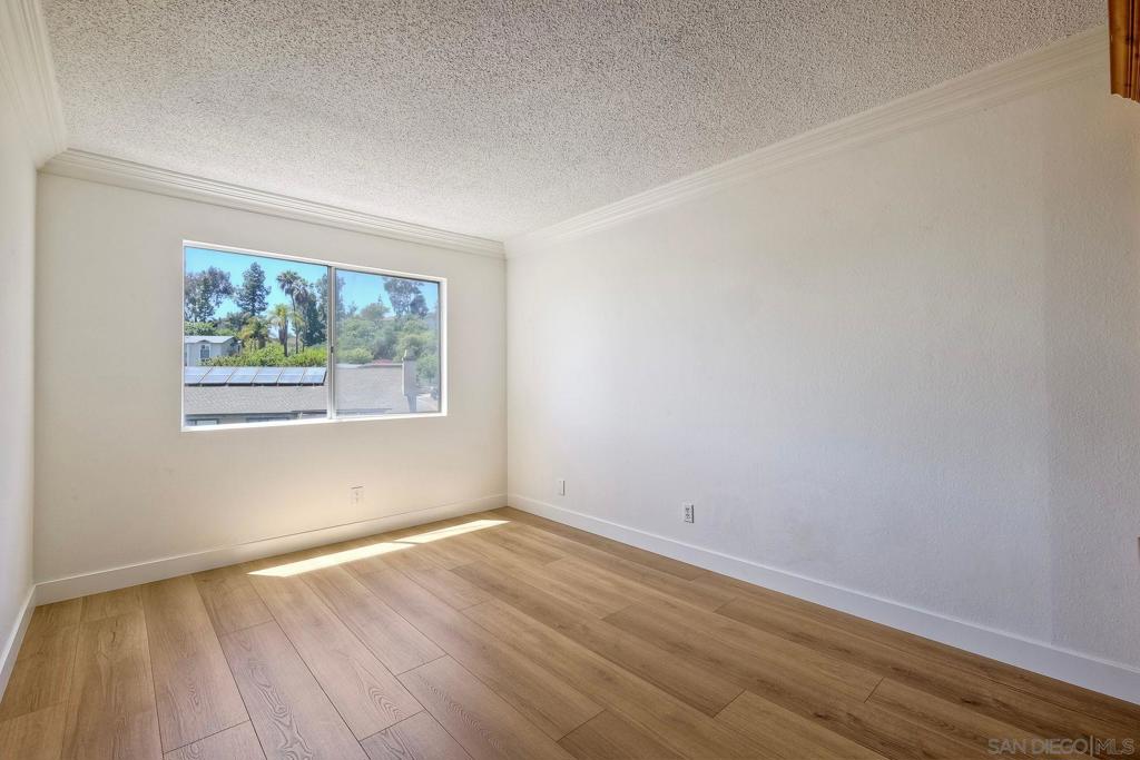 La Mesa - Residential
