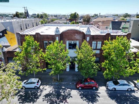 Photo of 2521 2521 San Pablo Ave Ave, Oakland, CA 94612 (MLS # 41111033)