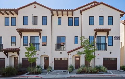 Photo of 21543 Point Reyes Terrace, Cupertino, CA 95014 (MLS # ML82039926)