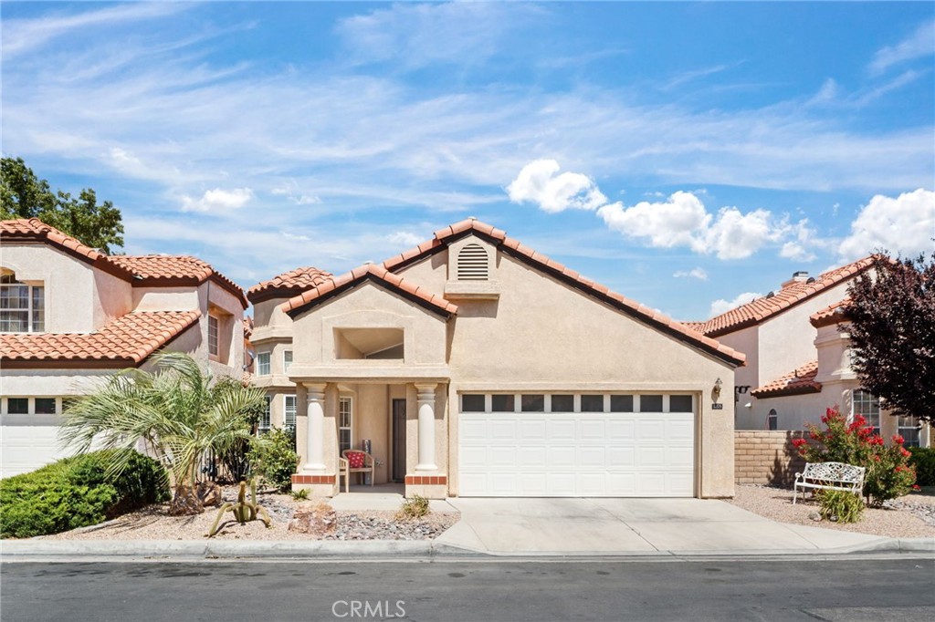 Welcome to Your New Home! Situated in the charming gated 55+ Jess Ranch Community, you're invited to step into this stunning, move-in-ready detached home that blends comfort, style, and convenience. With 2 spacious bedrooms, 2 bathrooms, and a generous 1,100 sqft layout, this home offers a perfect balance of open living spaces and cozy retreats. The AC was recently replaced & the home has been meticulously maintained! You'll love the interior of this home! The list of features include a gourmet kitchen equipped with sleek, newer stainless steel appliances & plenty of counter space & cupboard storage, updated flooring, newer neutral paint throughout, & lots of stylish touches, raised panel doors, recessed lighting & a floor plan that flows exceptionally well & receives great natural light throughout the day. Don't miss the master suite which is truly a spacious have with a huge walk in closet & a luxury bathroom with a dual sink vanity.
Other highlights include an oversized 2-car garage with ample space for vehicles & storage, a charming front porch to relax in style, an enclosed back porch & wraparound backyard that has the perfect blend of grass / turf, rockscape, and a covered patio offering privacy and tranquility.
The home is situated in arguably the best location within the community – just steps from the clubhouse and pool for easy access to amenities.
Ready to move in and start living your best life? This home checks all the boxes – luxury, privacy, and unbeatable location.
Schedule your showing today and see why this is the perfect place to call home!