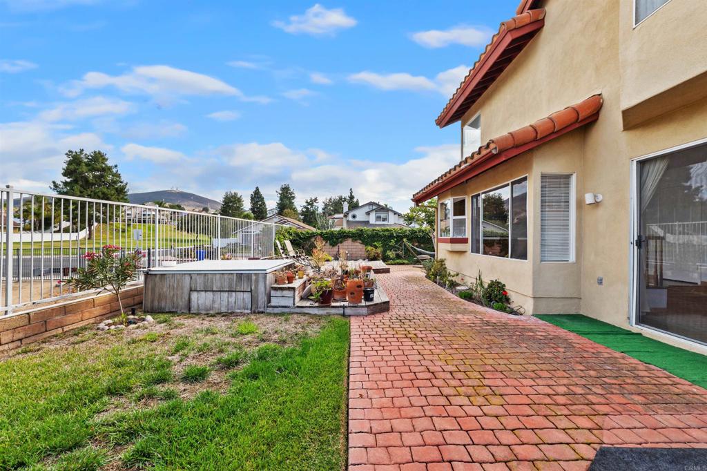 Crestmont (CSM) - Residential