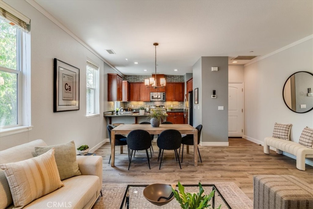 3591 Sacramento Drive 208