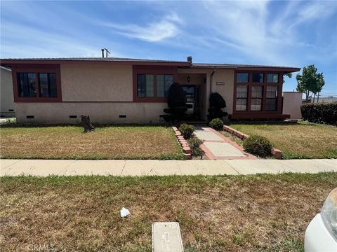 2524 W 115th Street Hawthorne CA 90250