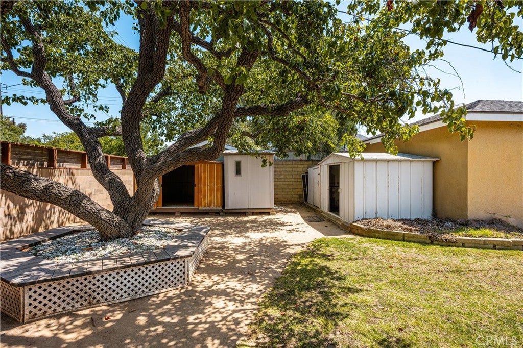 2687 Riverside, Costa Mesa CA 92627 - Photo 22