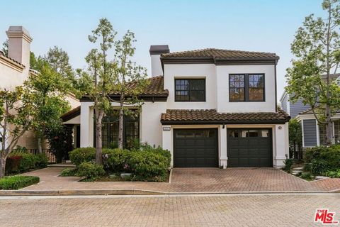 Photo of 11812 Folkstone Lane, Los Angeles, CA 90077 (MLS # 26656549)
