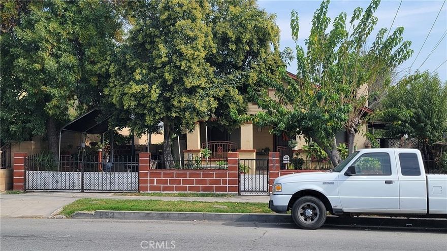 Welcome to 883 N H St in San Bernardino! This charming single-story home sits on a large 7,492 sq ft lot and offers 2 bedrooms and 1 bathroom with plenty of character throughout. Inside, you’ll find a bright living room with a cozy fireplace, a functional kitchen, and comfortable bedrooms perfect for everyday living. The spacious yard has tons of potential—whether you want to create a garden, set up an outdoor entertaining area, or explore the possibility of adding an ADU. There’s also a detached garage for parking or extra storage. Conveniently located near schools, shops, and major freeways, this home is a great opportunity for first-time buyers or investors looking for a property with space to grow. Come see the potential this San Bernardino gem has to offer!