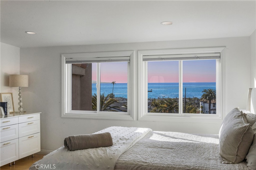 24386 Vista Point Lane