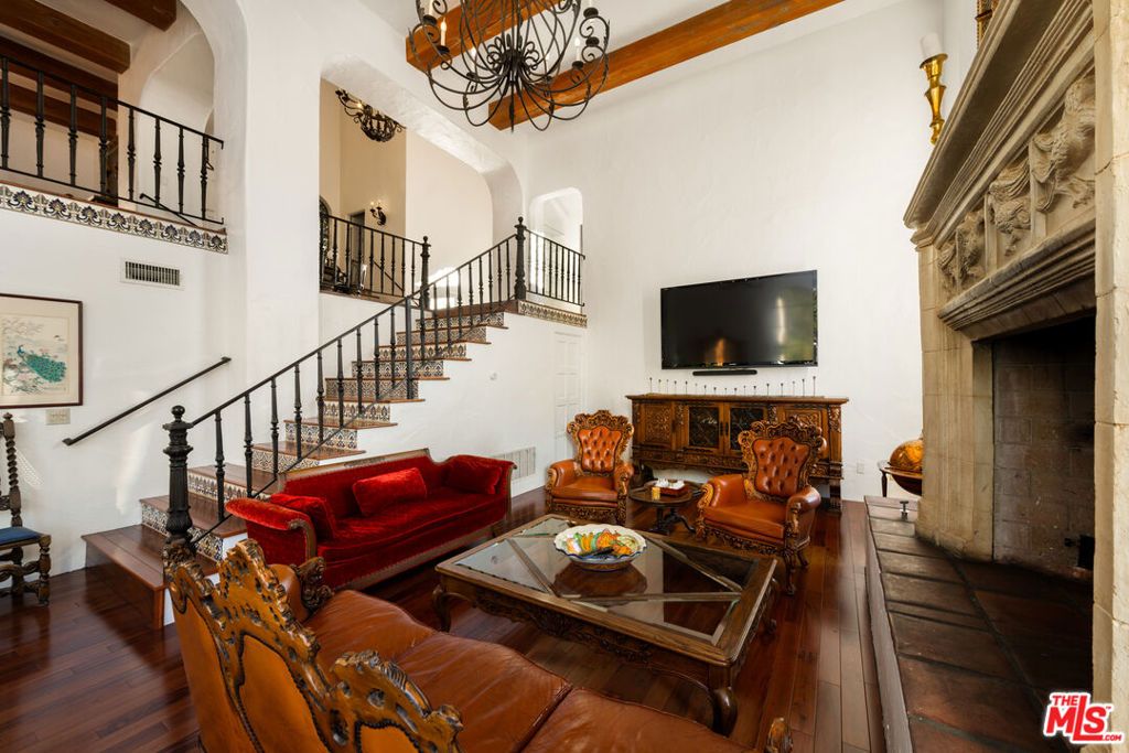 Photo of 503 Vera Canyon Drive, Malibu, CA 90265 (MLS # 25628145)