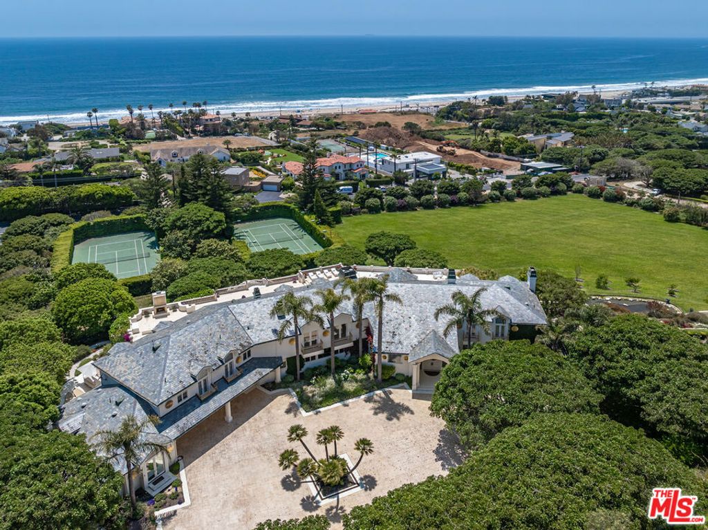 Photo of 6051 Philip Avenue, Malibu, CA 90265 (MLS # 26653719)