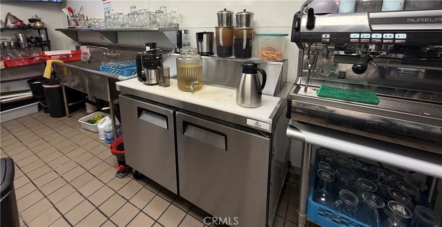 This coffee and desert lounge is located in a prime location in Garden Grove. With over 2,900 square feet, this beautiful well decorated space combines serene vibe, warmth, and a welcoming atmosphere. This tea house offers a variety of specialty drinks, and gorgeous crafted deserts. There is plenty of space to host large gatherings including a separate area for private events. Whether you're an entrepreneur , or a seasoned business owner looking for a great location with ample space to expand and grow your business, this location is the one!