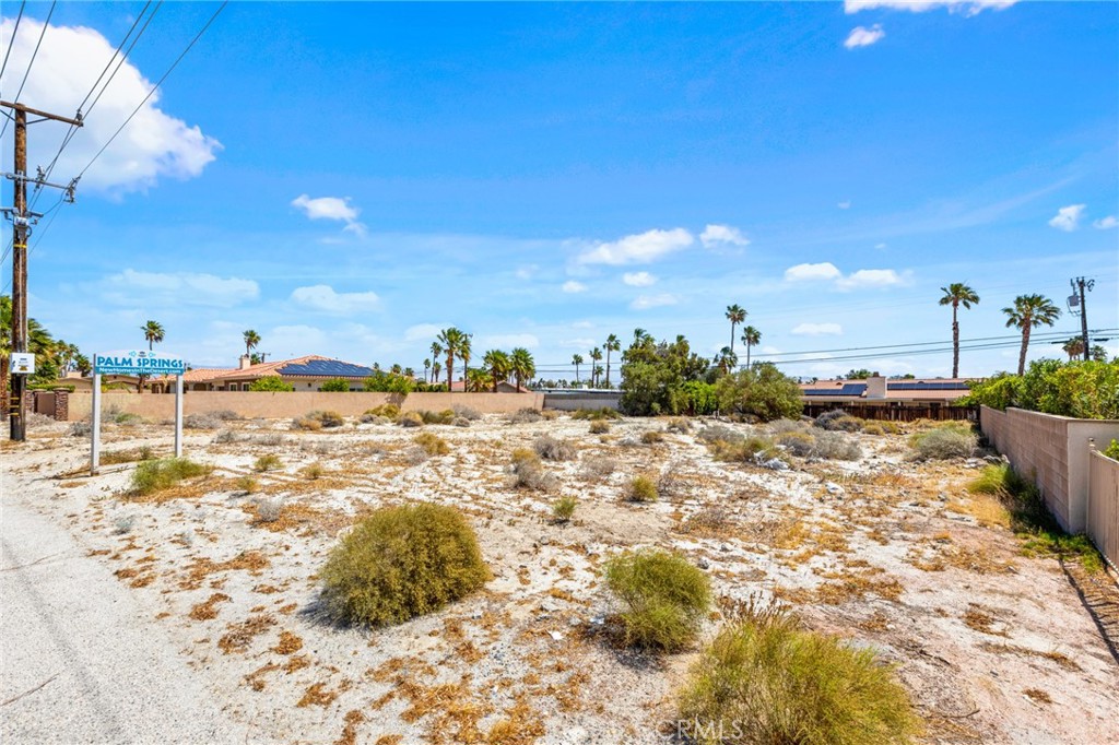 Desert Park Estates (33103) - Land