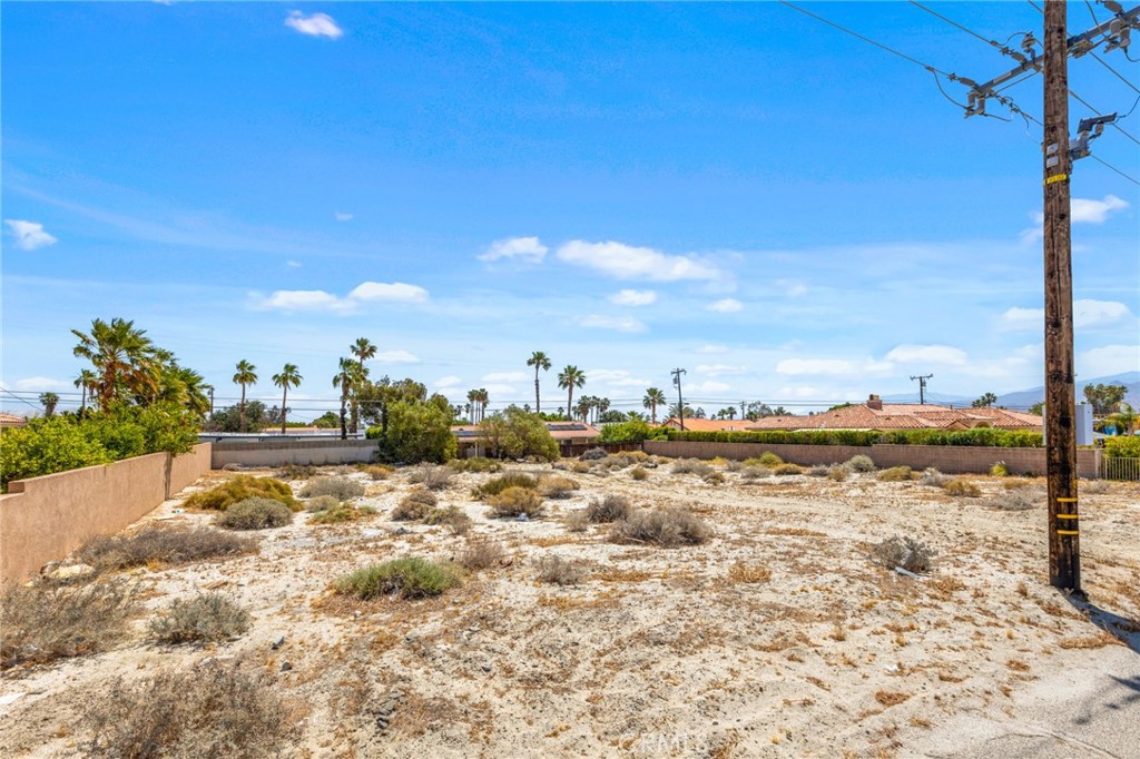 Desert Park Estates (33103) - Land