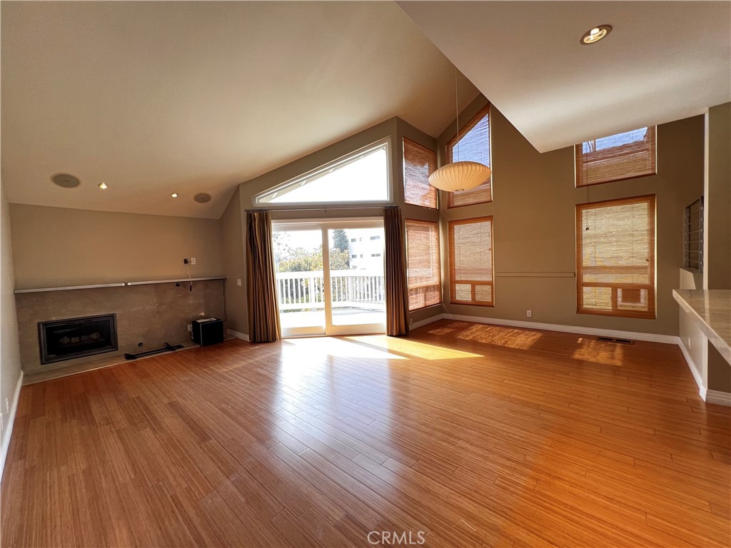 105 High Drive