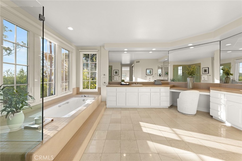 5 Chester, Irvine CA 92603 - Photo 38