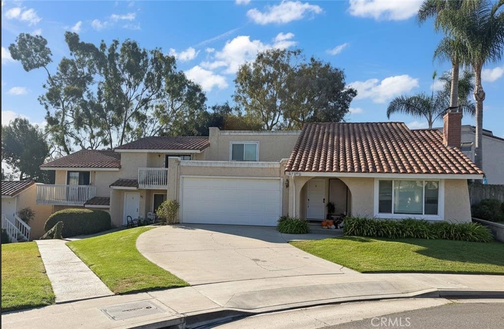 Photo of 17172 Harbor Bluffs CIR, Huntington Beach, CA 92649 (MLS # OC26177273)