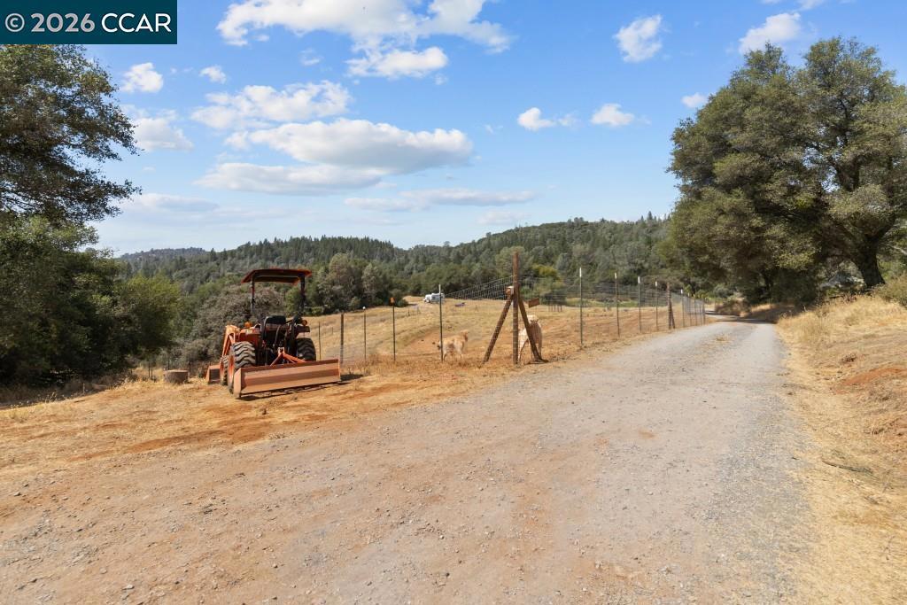 Magic Ring Rd