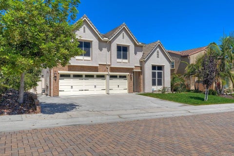 Photo of 629 Amarra Lane, Vista, CA 92083 (MLS # NDP2608356)