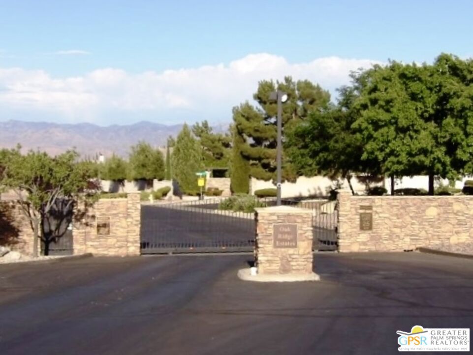 6950 Oak View Court