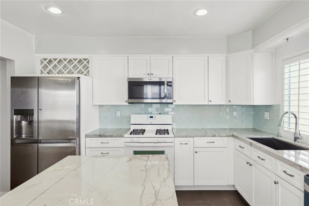 13220 Valleyheart Drive 106