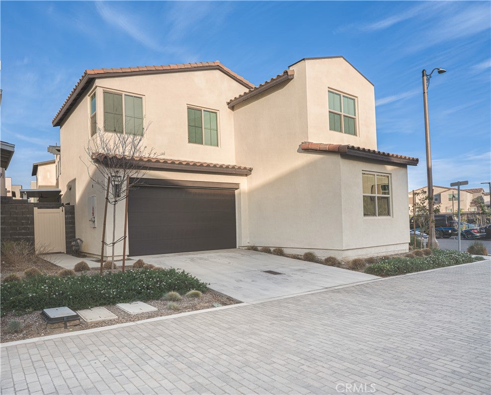 15874 Caterpillar Drive