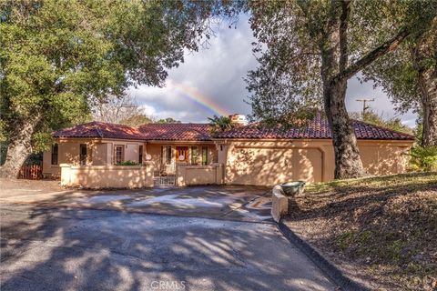 Tiny photo for 8865 Pino Solo Avenue, Atascadero, CA 93422 (MLS # NS26046742)