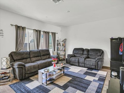 Tiny photo for 1415 Crimson Lane, Manteca, CA 95336 (MLS # ML82037578)