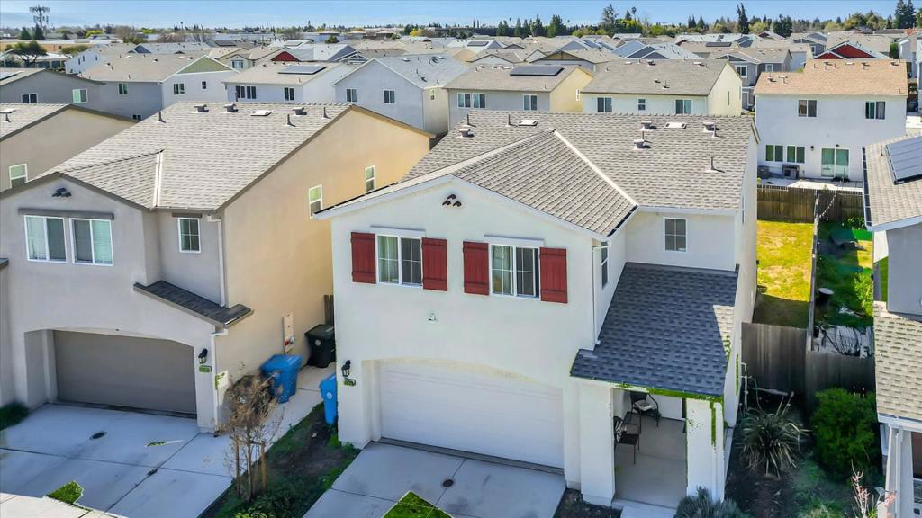 1415 Crimson Lane