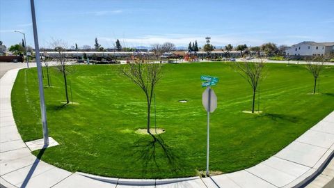 Tiny photo for 1415 Crimson Lane, Manteca, CA 95336 (MLS # ML82037578)