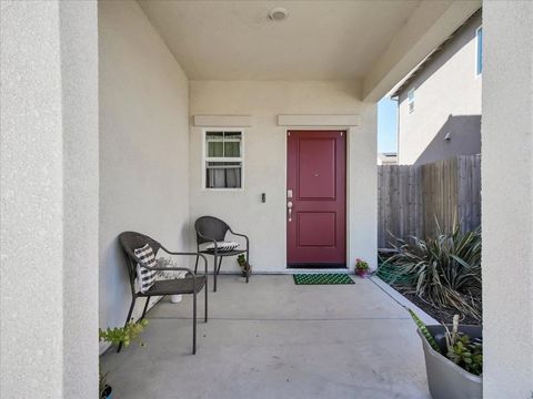 Tiny photo for 1415 Crimson Lane, Manteca, CA 95336 (MLS # ML82037578)
