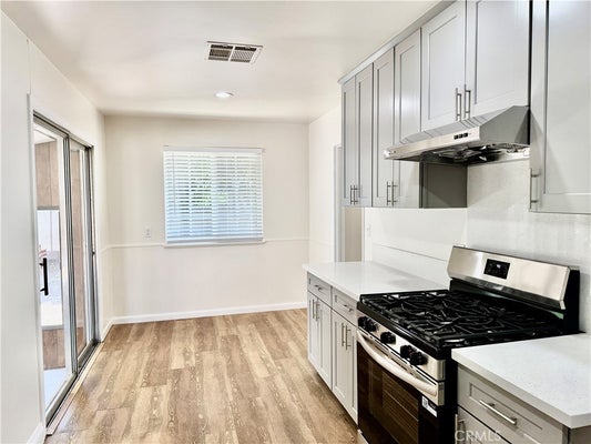 1906 W KENOAK DR, WEST COVINA, CA 91790 - Image be396fa2c4e0fa65e7d68806ed6e2e72/1812916557