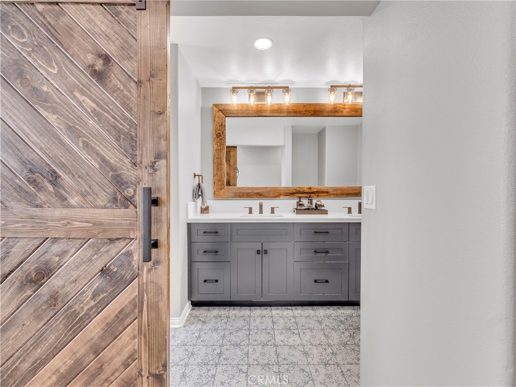 Chateau Park Townhomes (812) - Residential