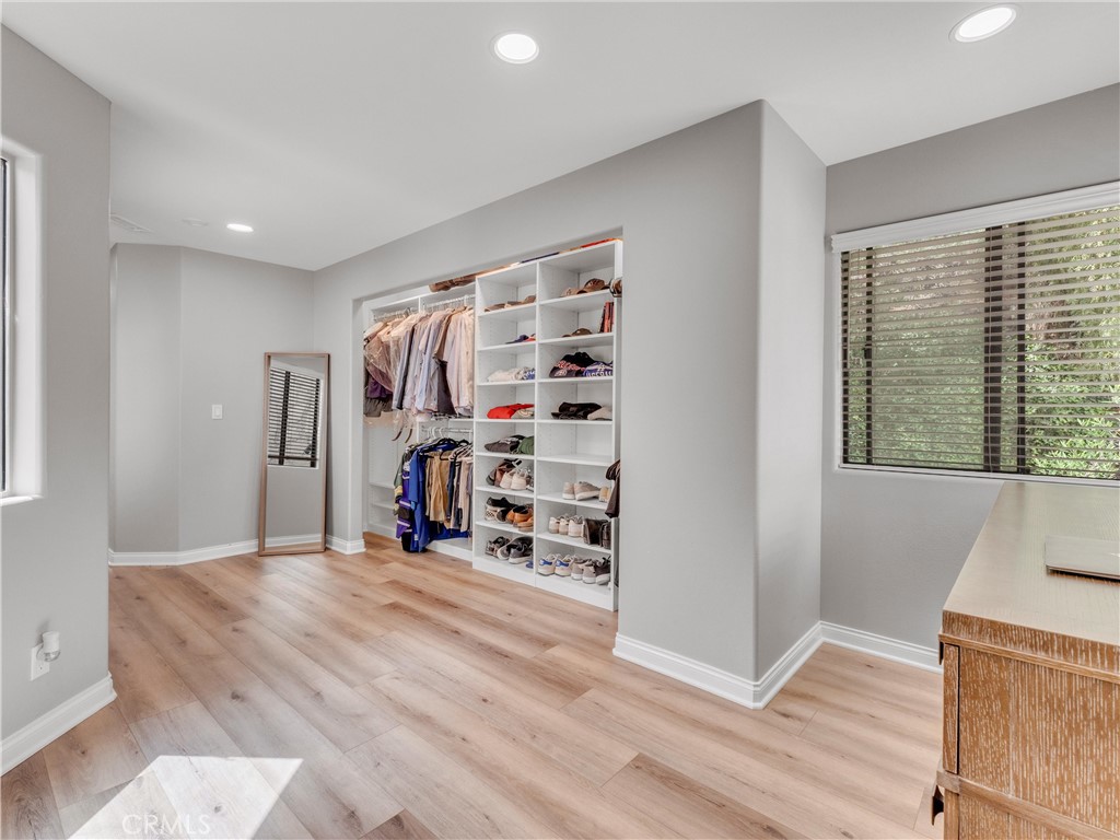 Chateau Park Townhomes (812) - Residential