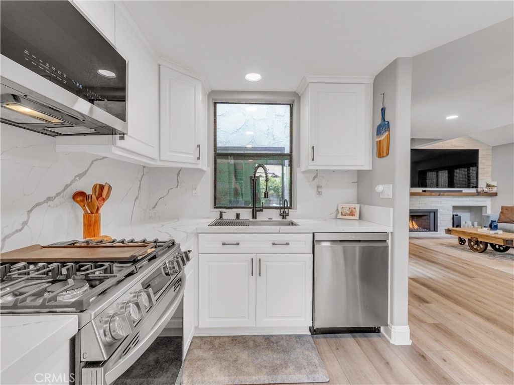 Chateau Park Townhomes (812) - Residential