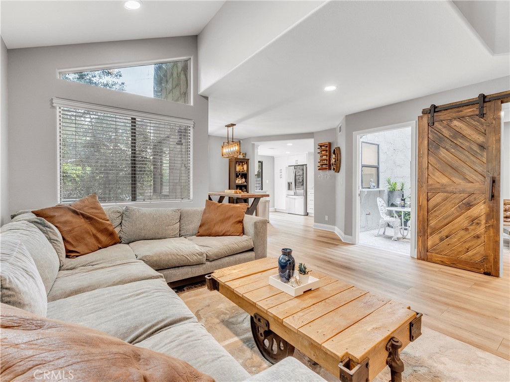 Chateau Park Townhomes (812) - Residential
