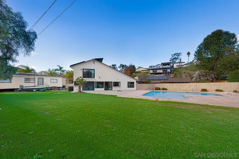 5114 Bloch St San Diego CA 92122