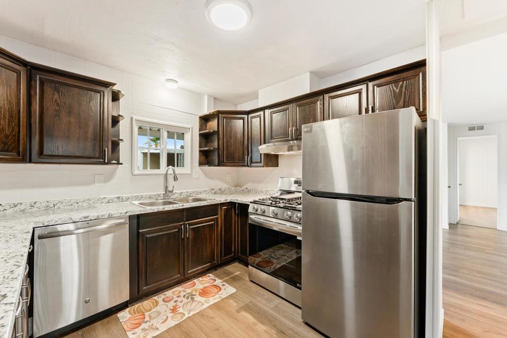 Tri Palm Estates - Manufactured In Park