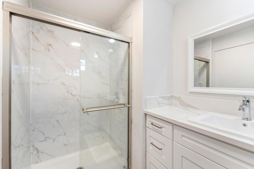 Tri Palm Estates - Manufactured In Park