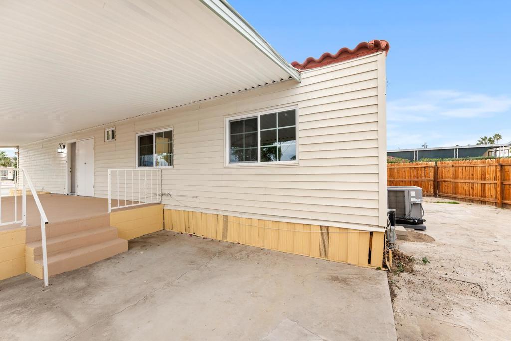 Tri Palm Estates - Manufactured In Park